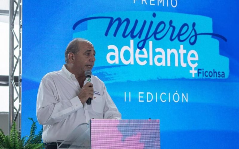 Ficohsa lidera iniciativas para mujeres en el Día del Emprendimiento